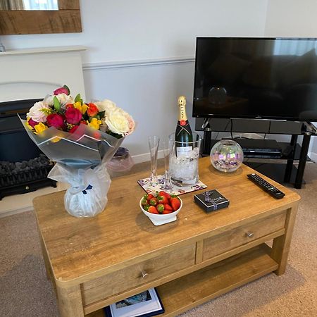 Katie'S Flat Apartment Оубън Екстериор снимка